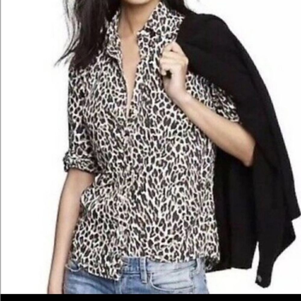 J CREW  Cotton Leopard Button Down - Picture 5 of 14